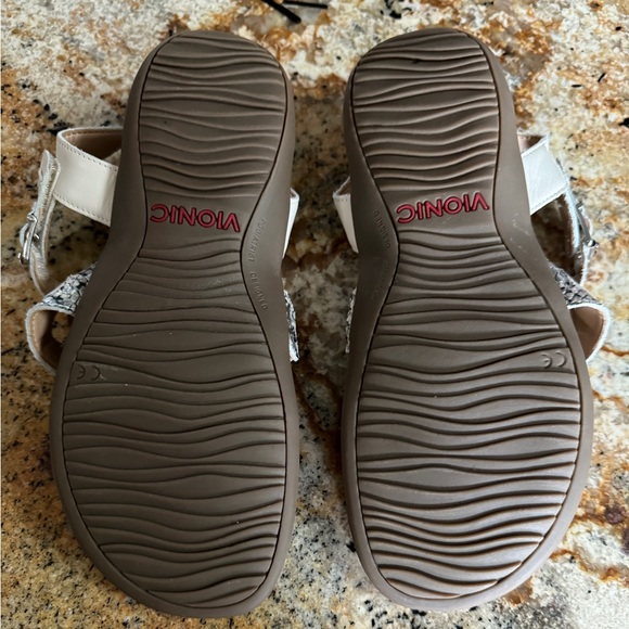 Vionic Lupe Sandals Womens 6.5M - Picture 6 of 8